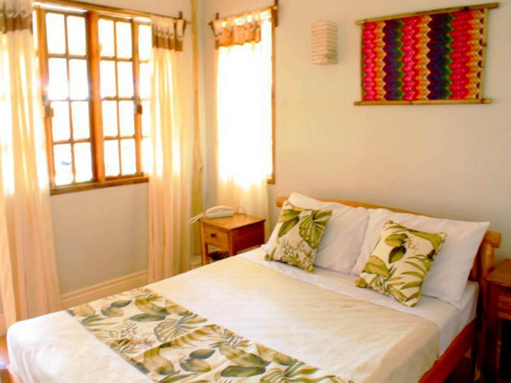Palo Alto Bed & Breakfast Puerto Princesa Zimmer foto